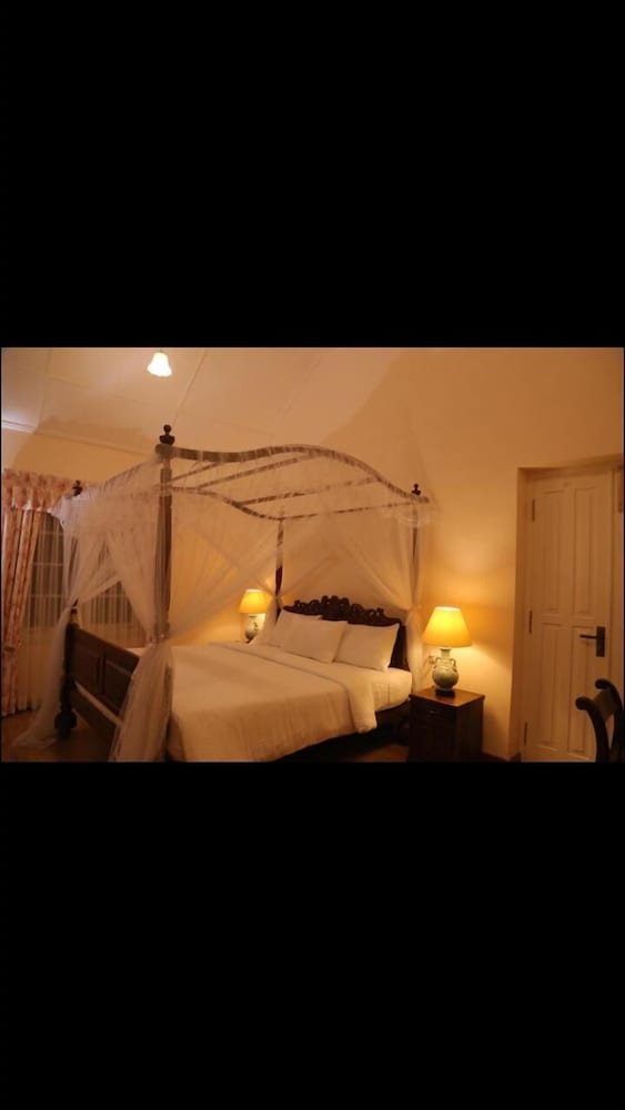 Фото Rockbourne Bungalow