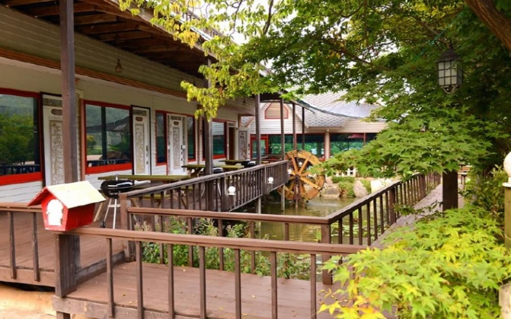 Фото Yangyang Sigol Punggyeong Pension