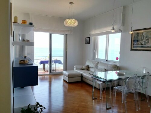 Апартаменты House Gabbiano в Генуе