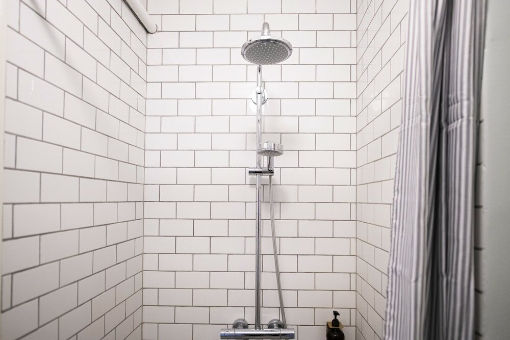 Фото The Churchill 4 - Into This Place