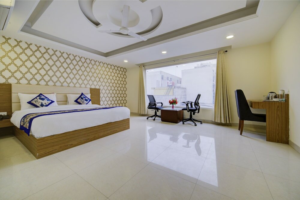 Фото Hotel D'Capitol Delhi Airport