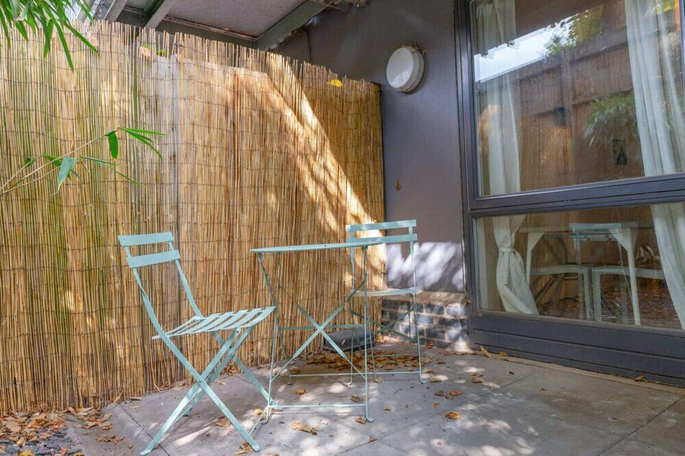 Фото Spacious 1 Bed Apartment Near Shoreditch Park