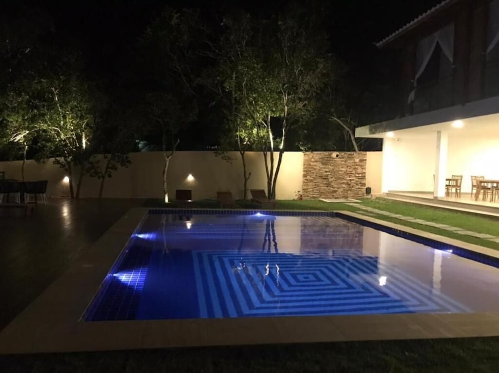 Фото Foca Guest House