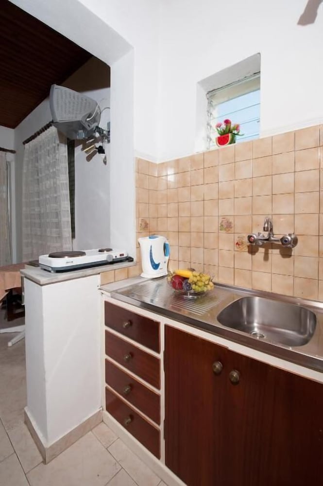 Фото Nikos Studios