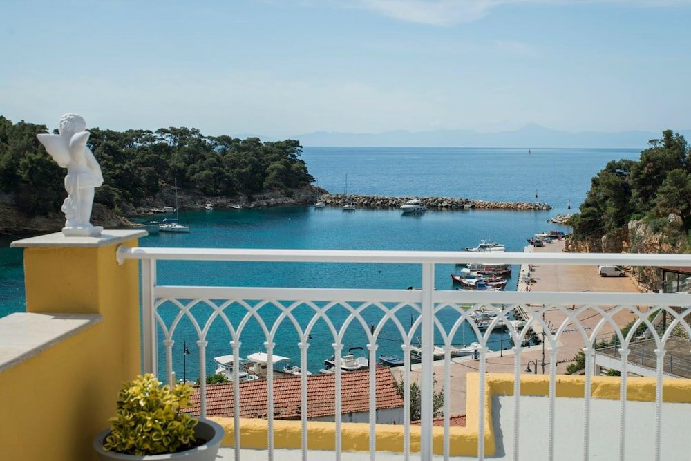 Фото Pension Votsi