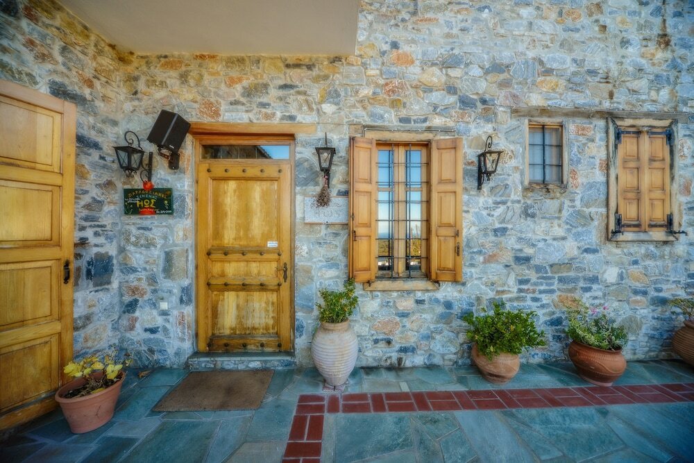 Фото Eos Authentic Experience