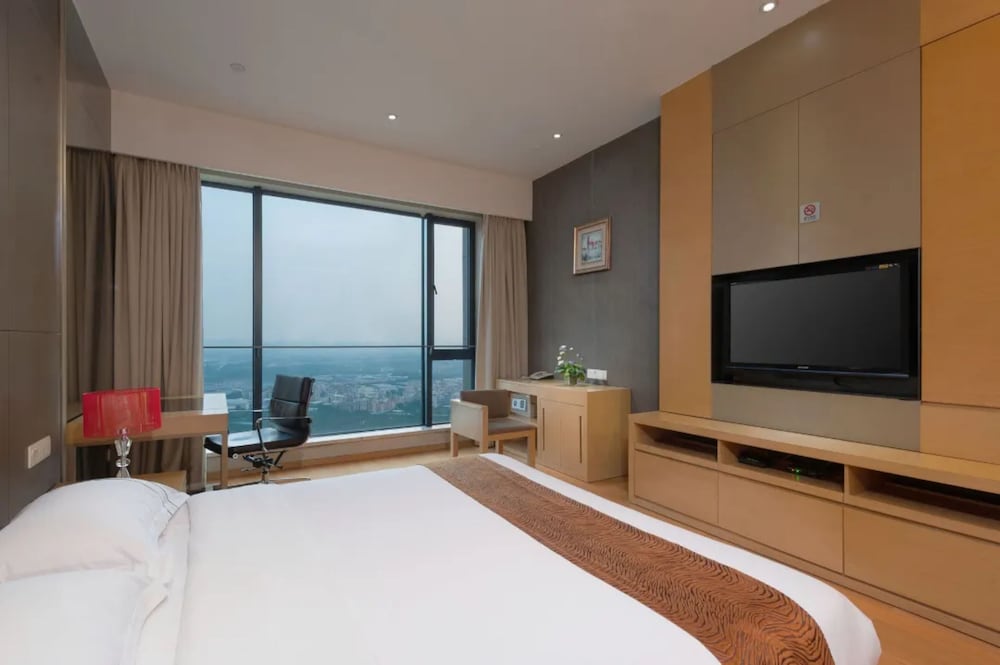 Фото Easy Holiday Inn