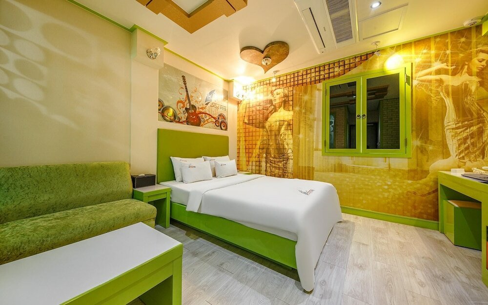 Фото Buan Gyeokpo Some Hotel