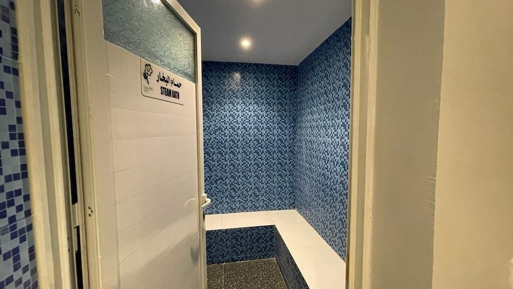 Фото Green Hills Hotel