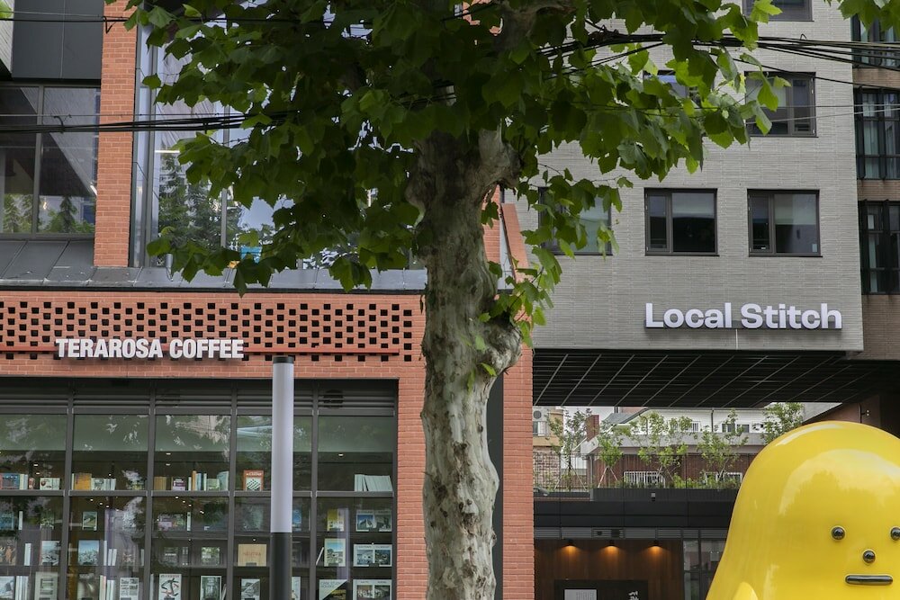 Фото Local Stitch Creator Town Seogyo