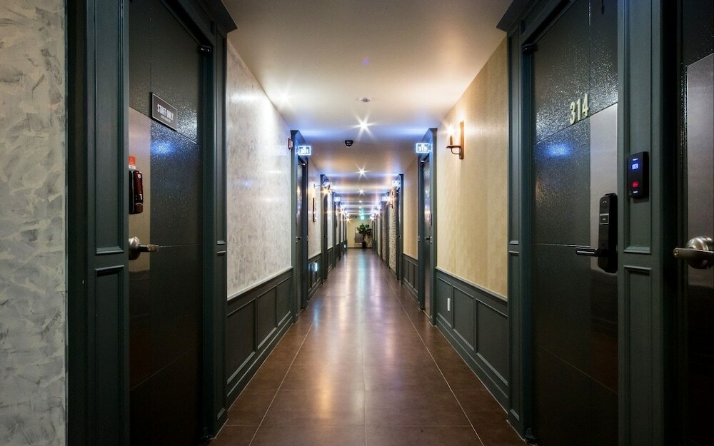 Фото Design Hotel 2ne1 Jukdo Market Pohang