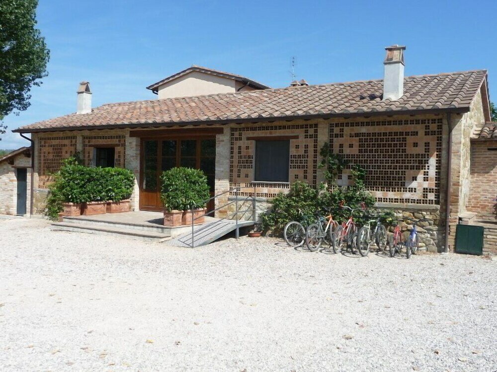 Фото Agriturismo Miralduolo