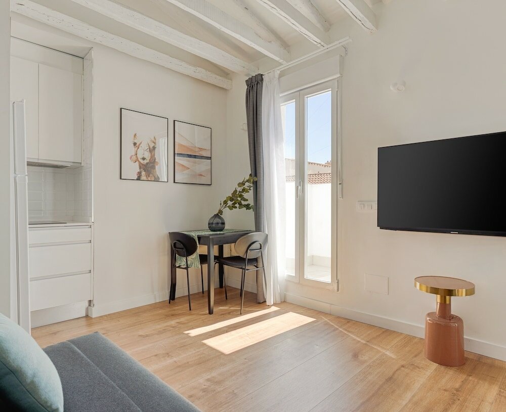 Фото Limehome Madrid Calle Fomento