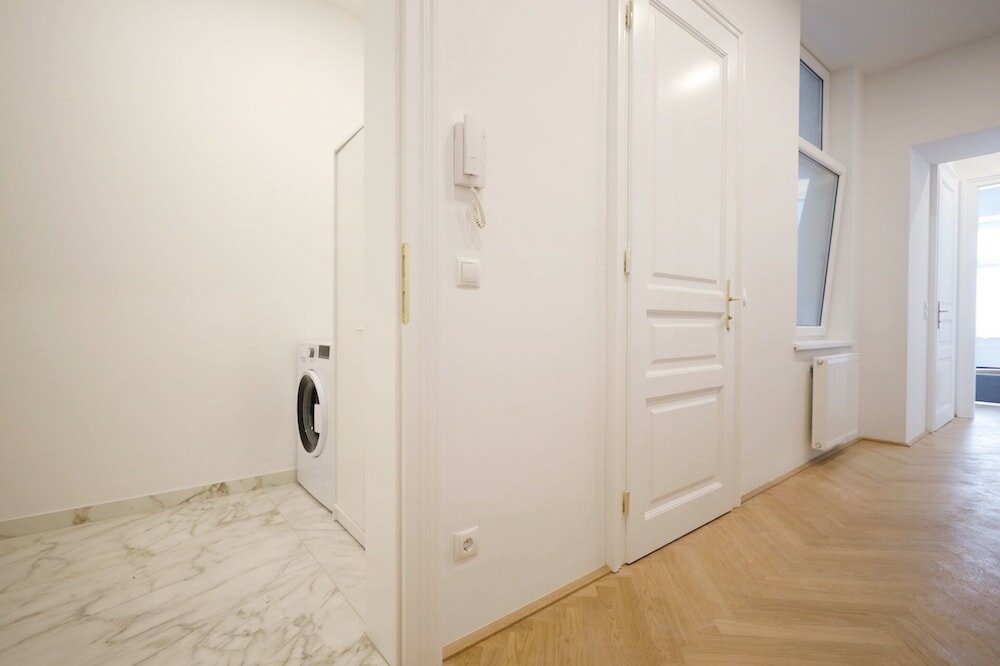 Фото HeyMi Apartments Zentagasse