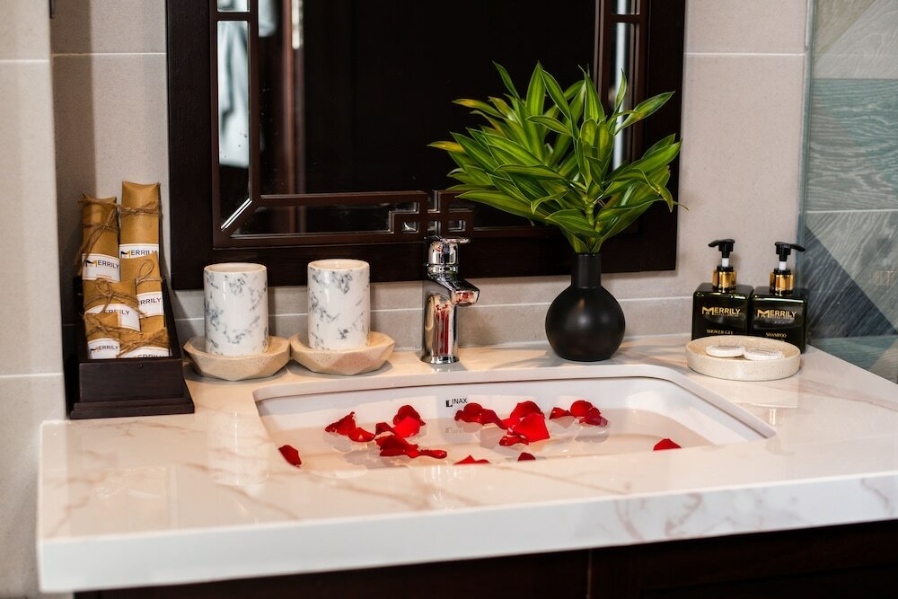 Фото Hoi An Merrily De Art Hotel