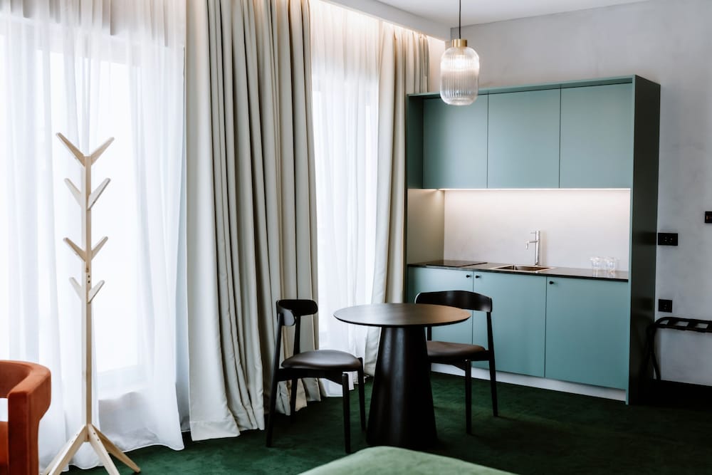 Фото Hotel septembar