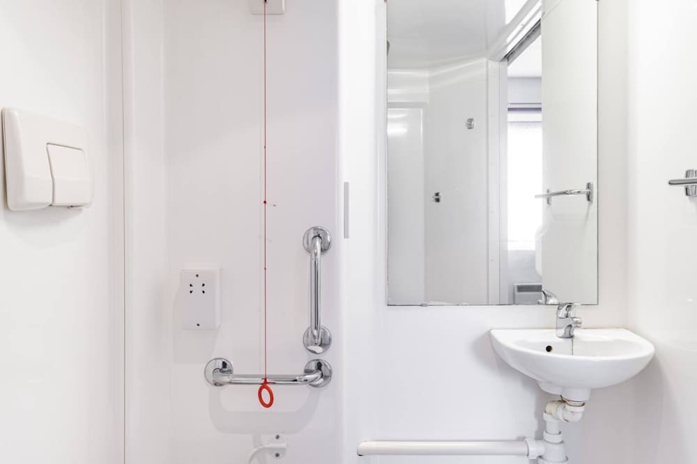 Фото Vibrant Ensuite Rooms - Hatfield - Hostel