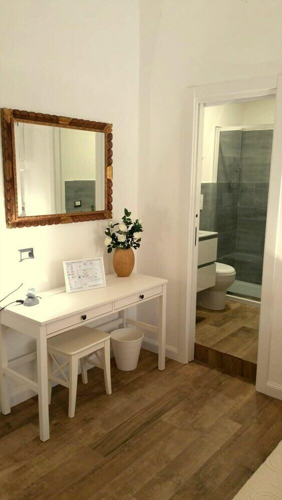 Фото Garden House - Luxury Guest House