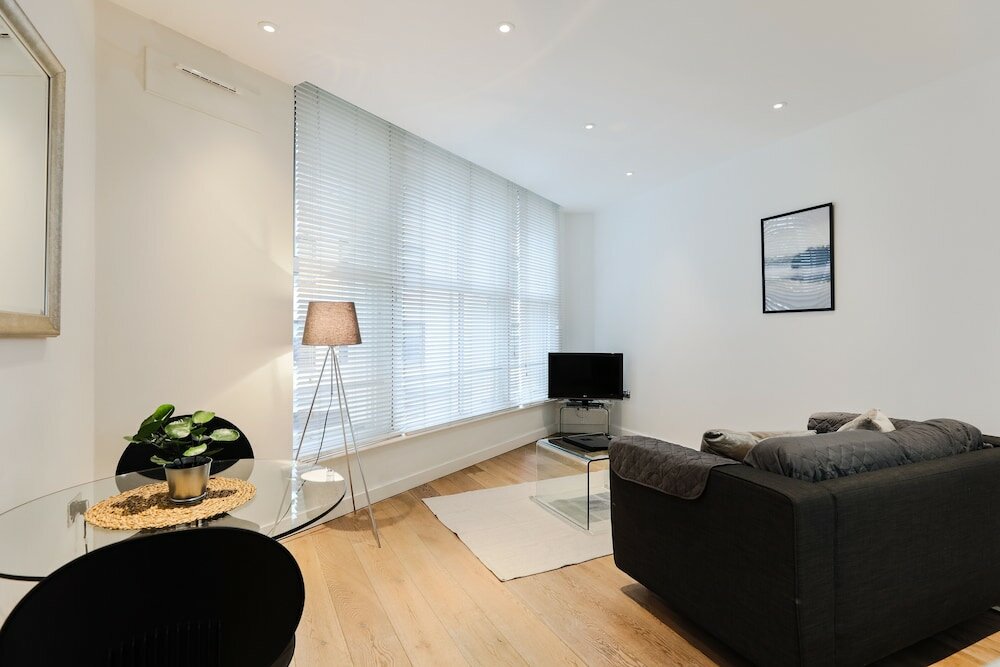 Фото StayInn Trafalgar Square