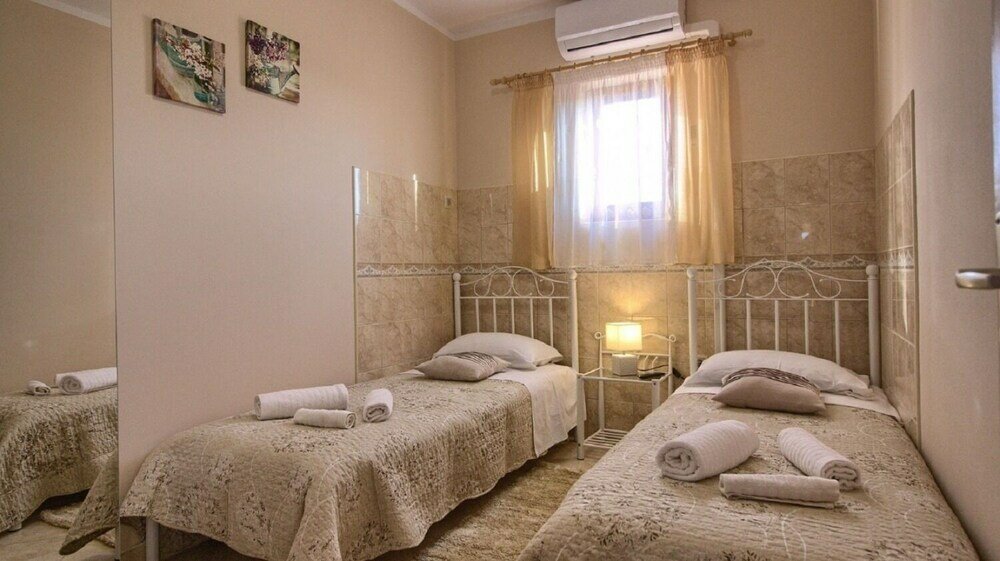 Фото Kova - Private Pool - H