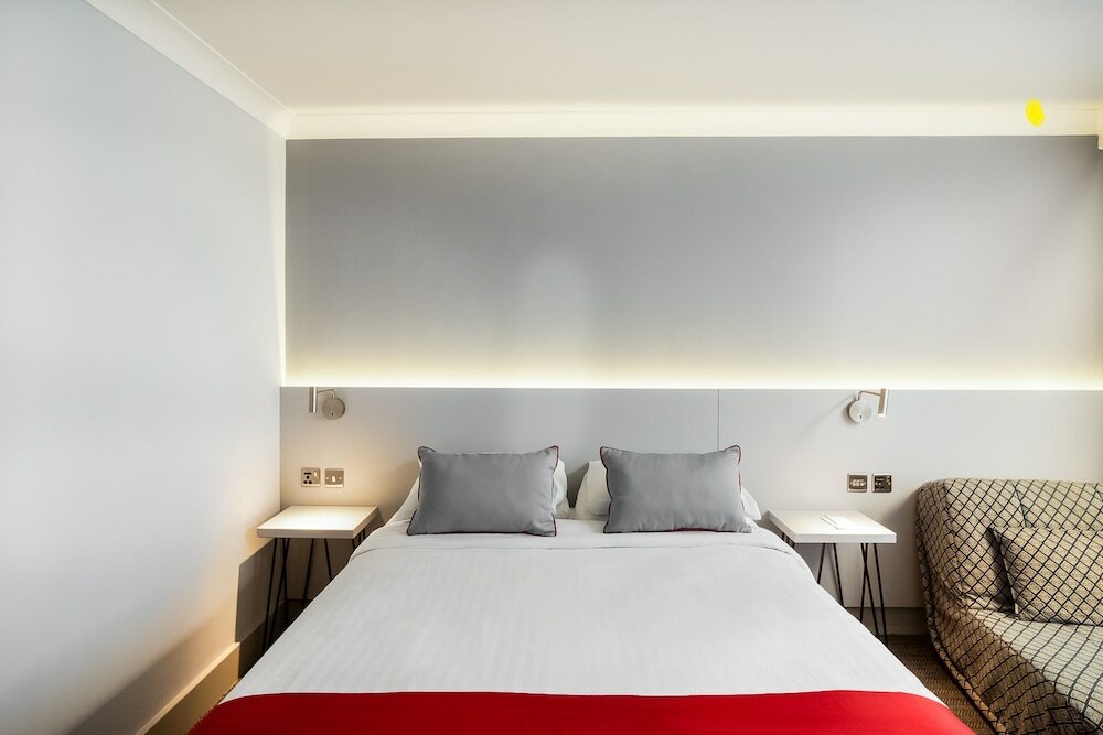 Фото Oyo Flagship London Finchley