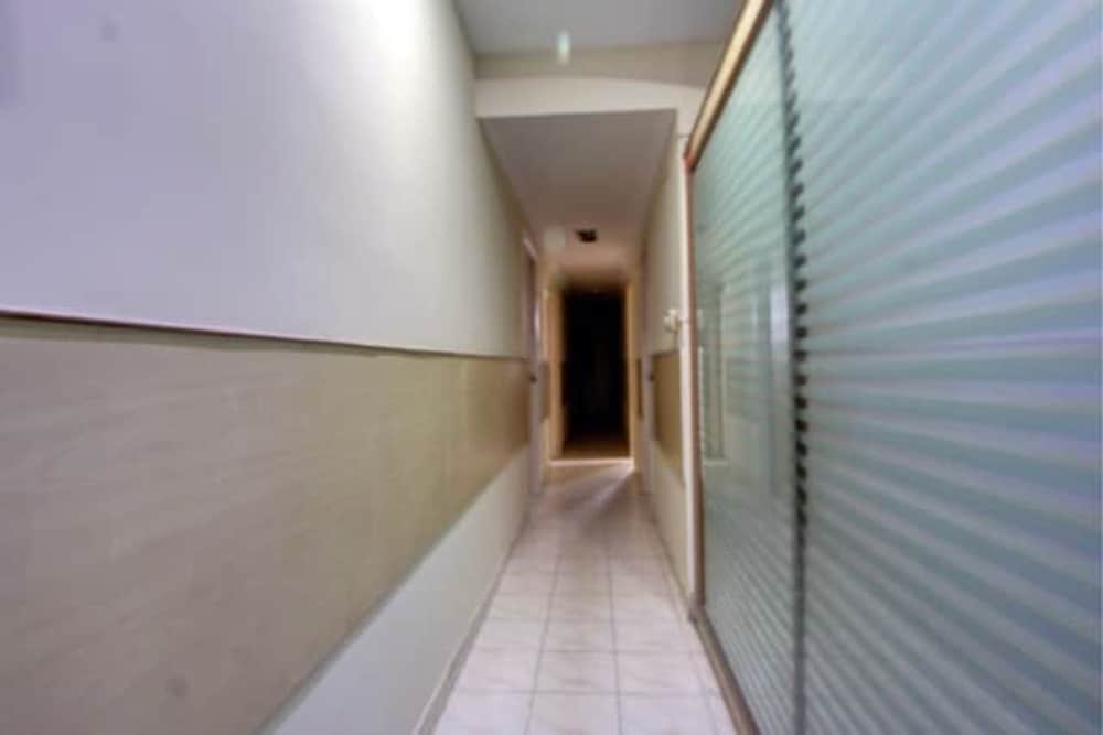 Фото Hotel Vasavi Residency