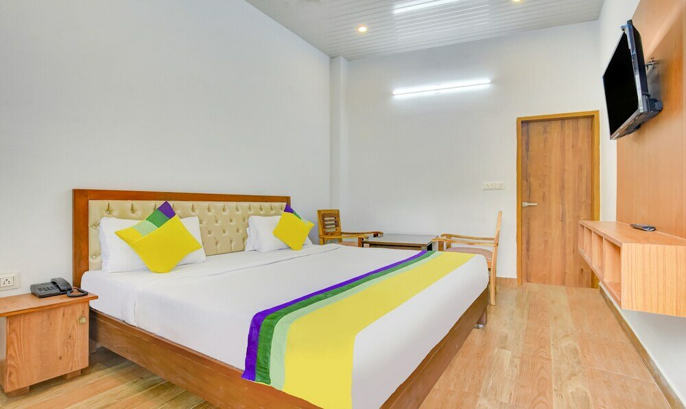 Фото Itsy by Treebo - Studioz @ Om River Resort