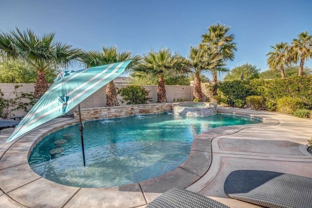 Фото Lux Desert Oasis w saltwater pool near Coachella