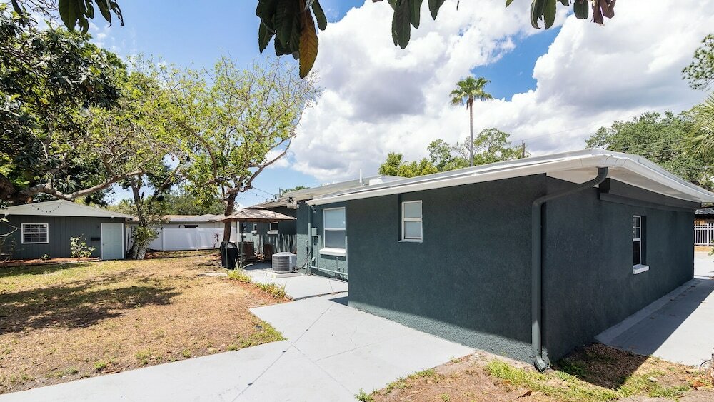 Фото Midtown Sea Esta № 1