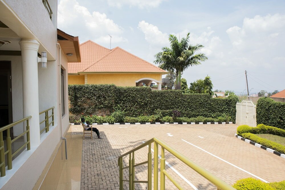 Фото Kigali Castle B&b - Hostel