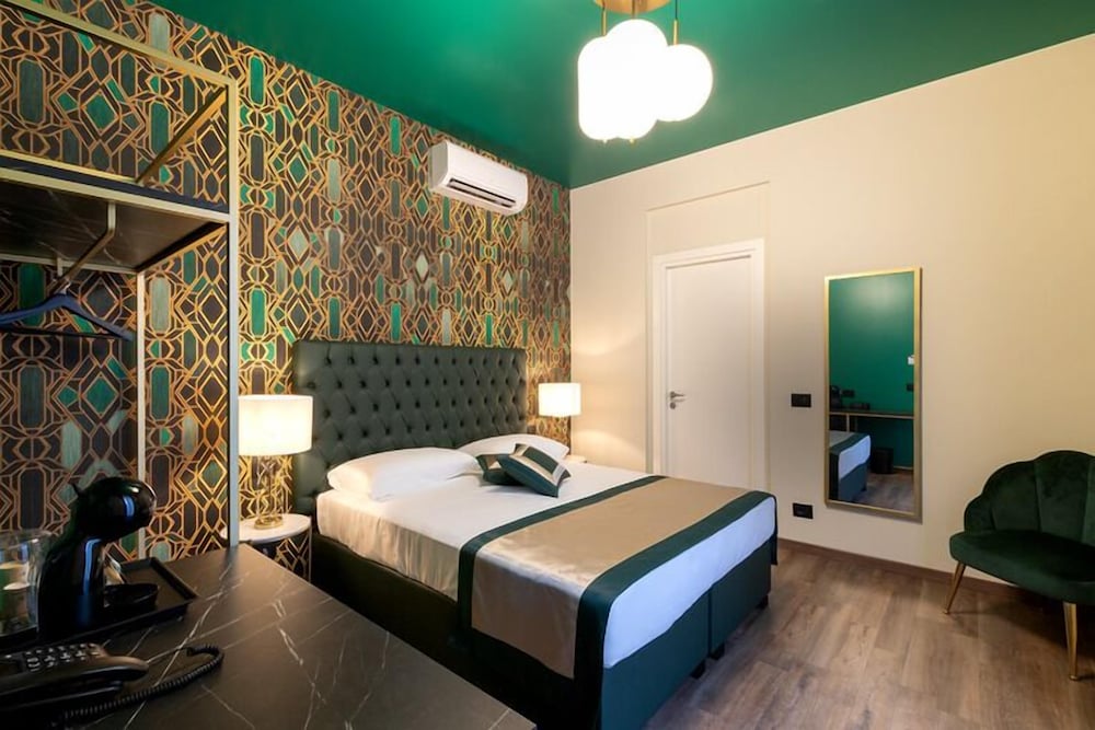 Фото The Time Home&Hotel