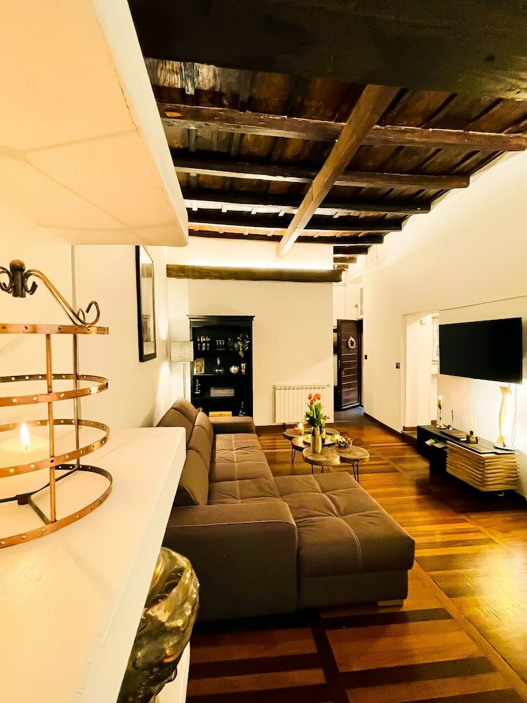 Фото Trevi Fountain Luxury Guesthouse