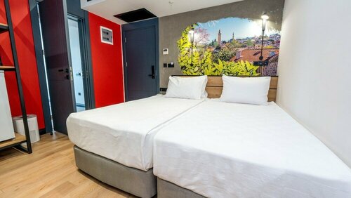 Гостиница Just Inn City Hotel в Муратпаше