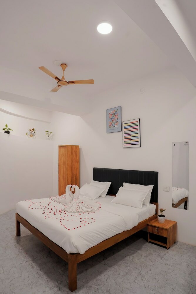 Фото Hotel Royal Accord