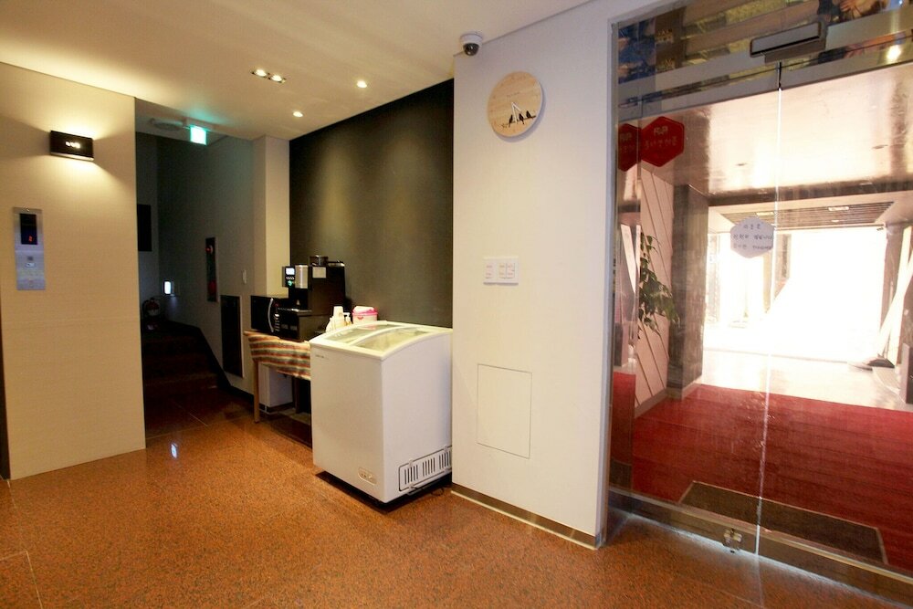 Фото Jongno Nova