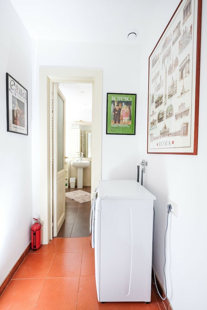 Фото Wonder Cobblestone Walk