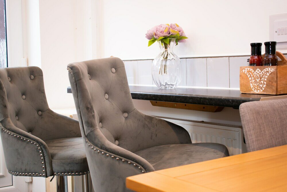 Фото Ideal Lodgings in Bury - Redvales