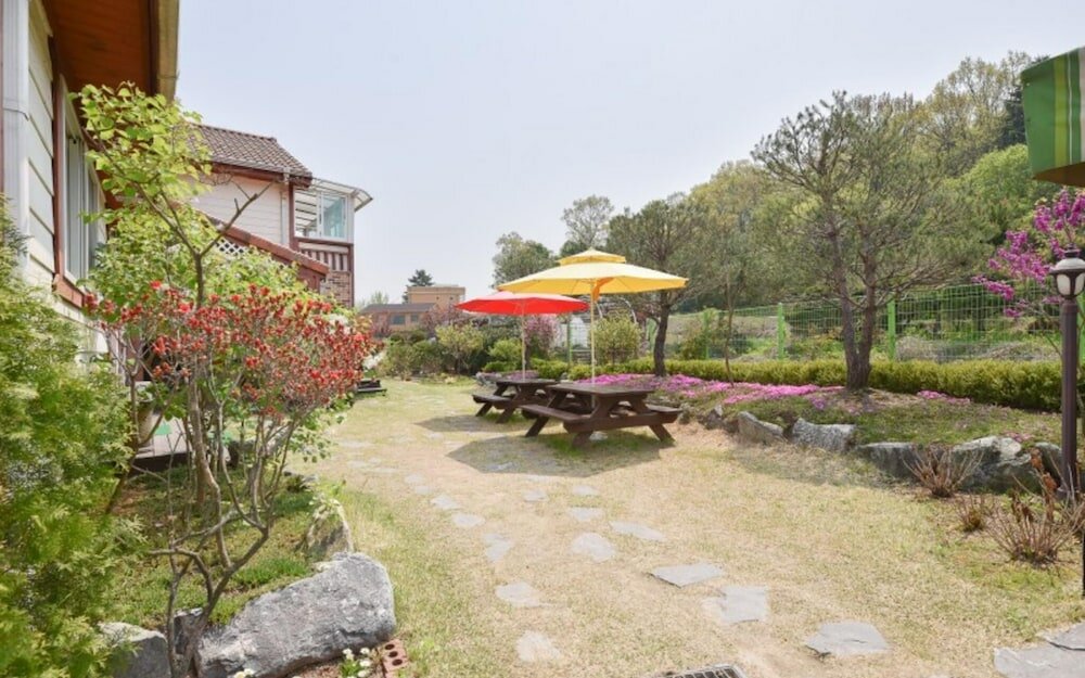Фото Yongin Evergreen Pension