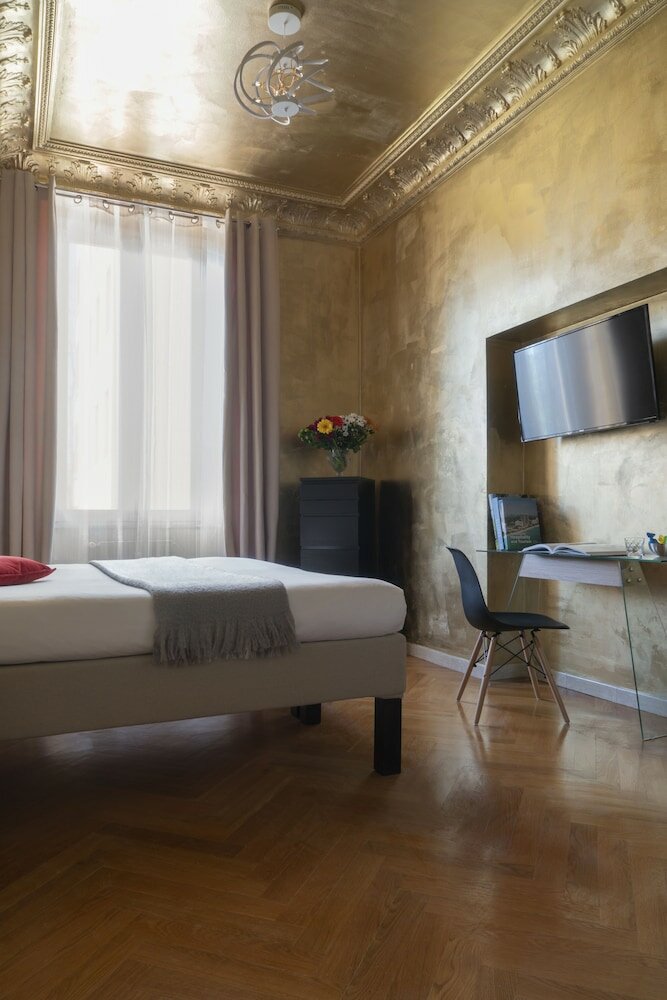 Фото Rivière Private Rooms at the Park