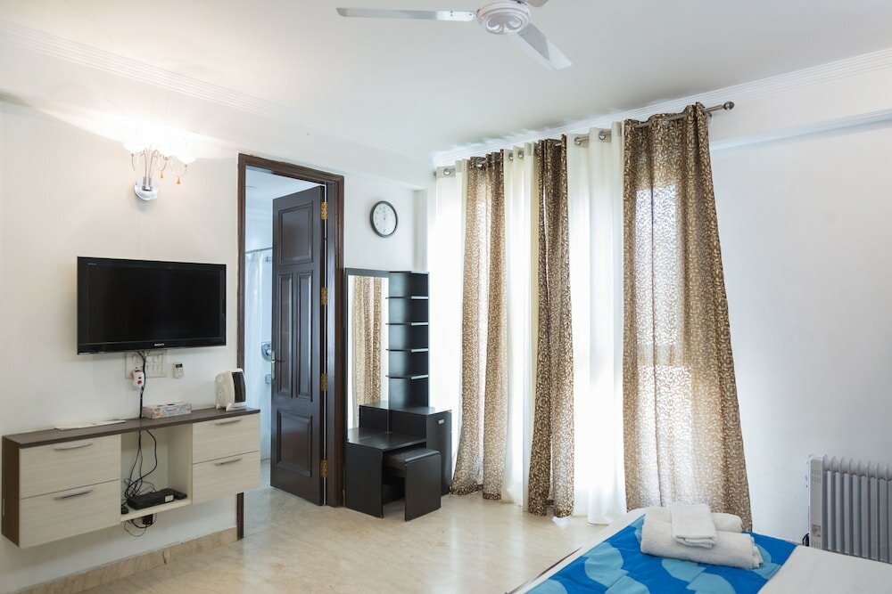 Фото Under My Roof - Classic