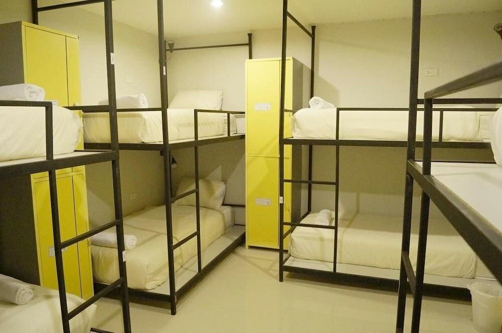 Фото Sunny Hostel Chiangmai @Tha Pae
