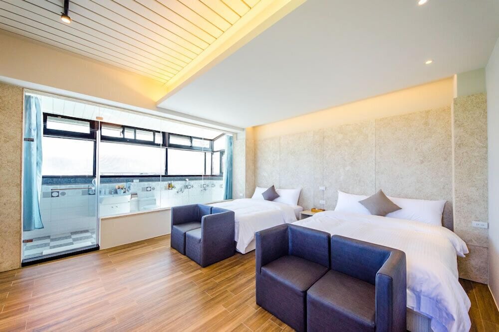 Фото Maple Left Shore B&b