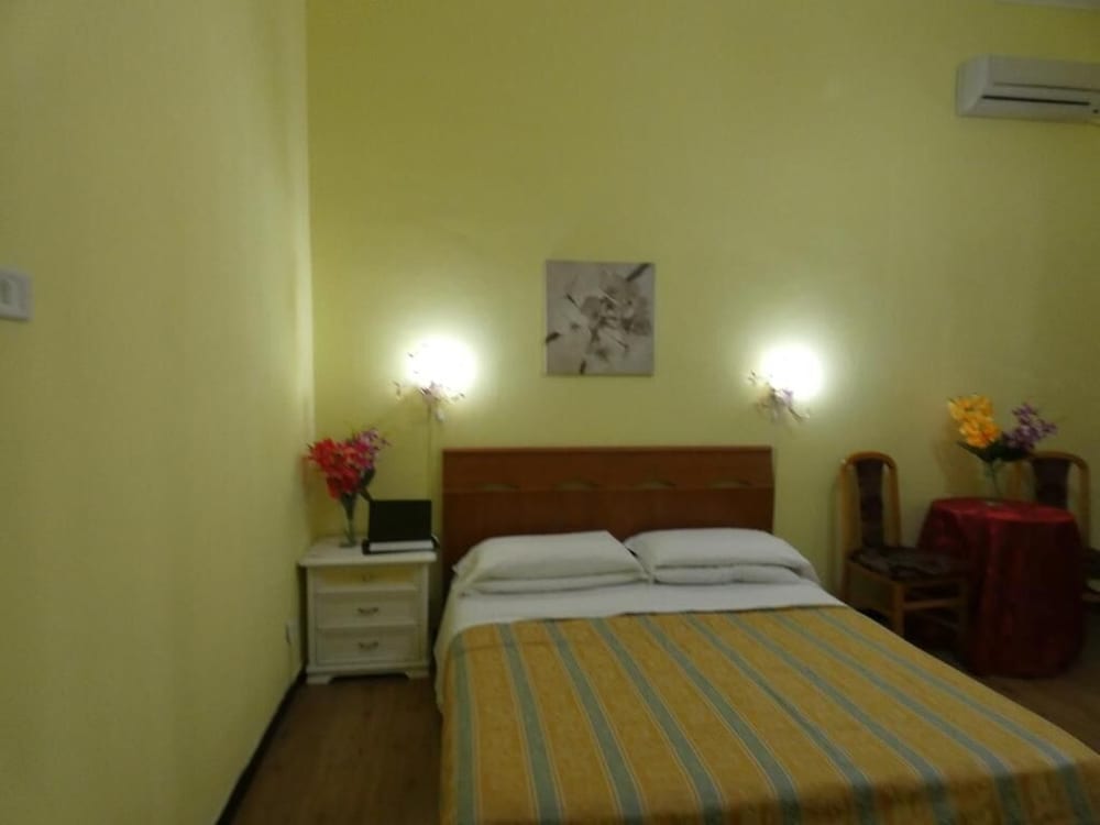 Фото Guest House Sunlight