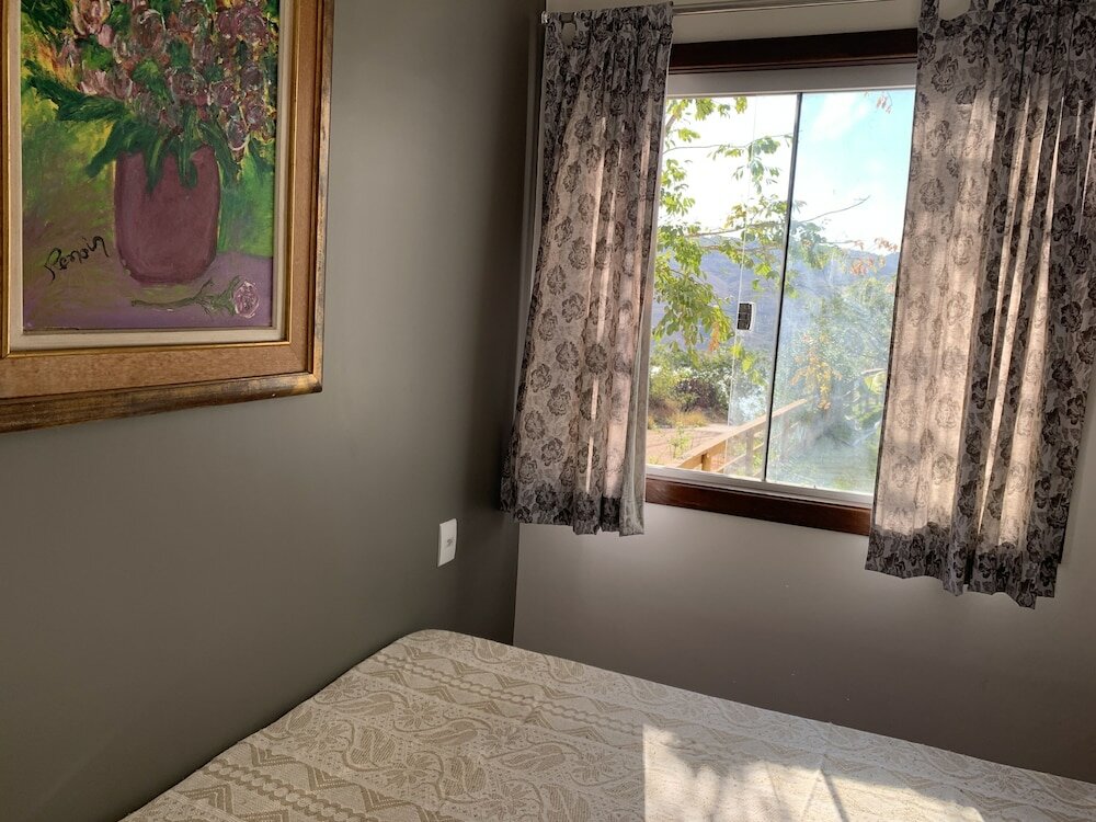 Фото Charme e Aconchego - Casa para 10 pessoas com 3 quartos