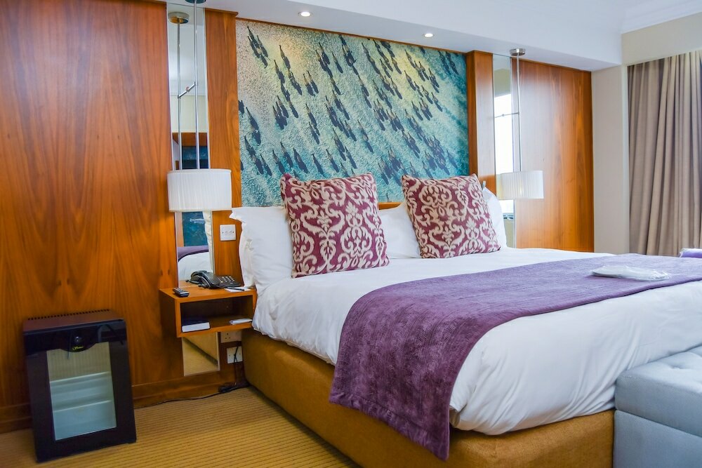 Фото Monomotapa Hotel