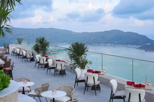 Гостиница Grand Hyams Hotel - Quy Nhon Beach
