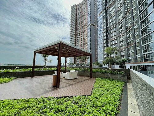 Гостиница Gold Coast Pik Premium Seaview Apartment в Джакарте