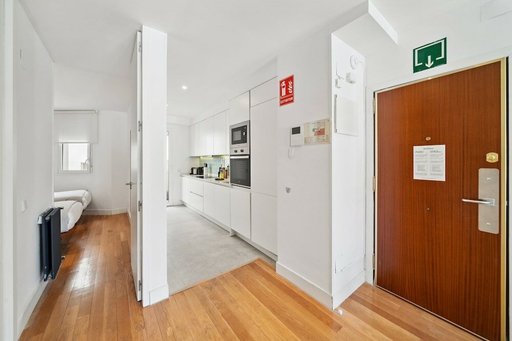 Фото Limehome Madrid Calle de Nuñez de Balboa