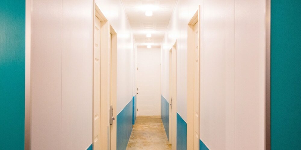 Фото Seawall Hostel