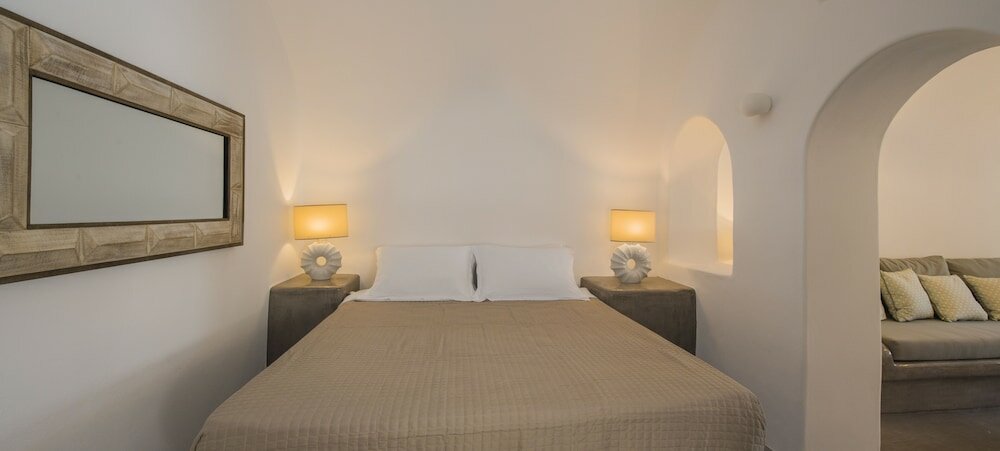 Фото Aqua Serenity Luxury Suites - Adults Only